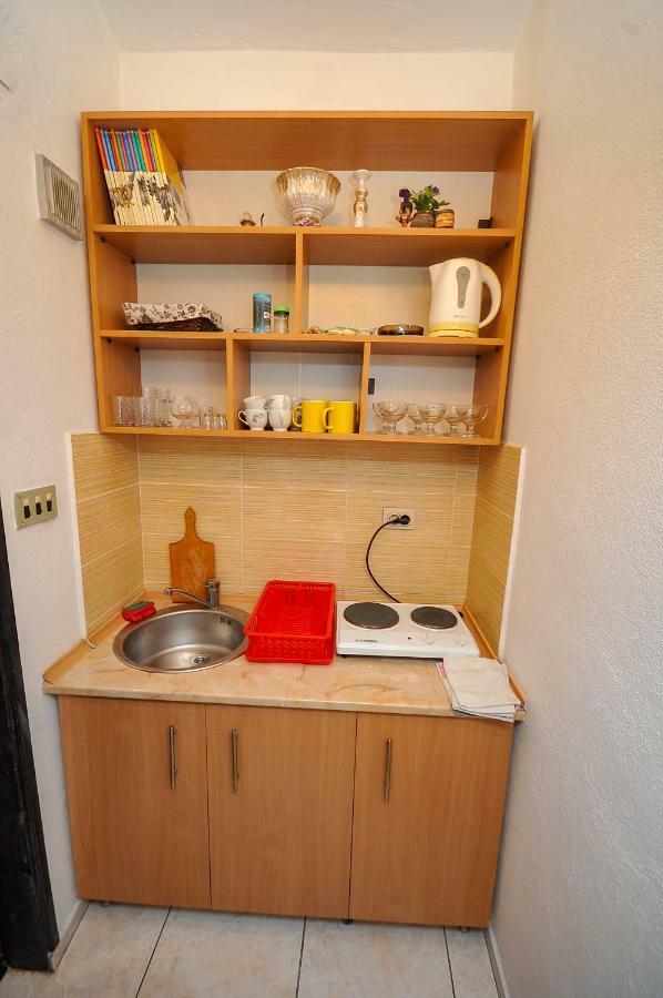 Apartments Kuc バール エクステリア 写真